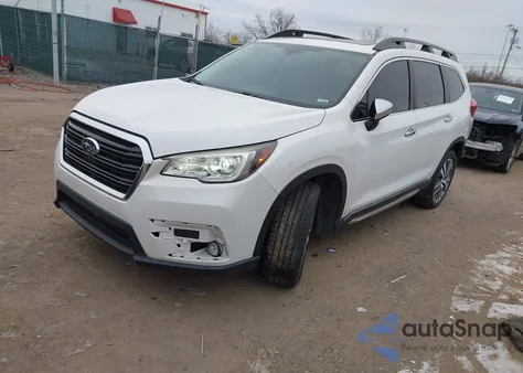 2019 Subaru Ascent Touring z USA, uszkodzony, nr VIN 4S4WMARD9K3417107